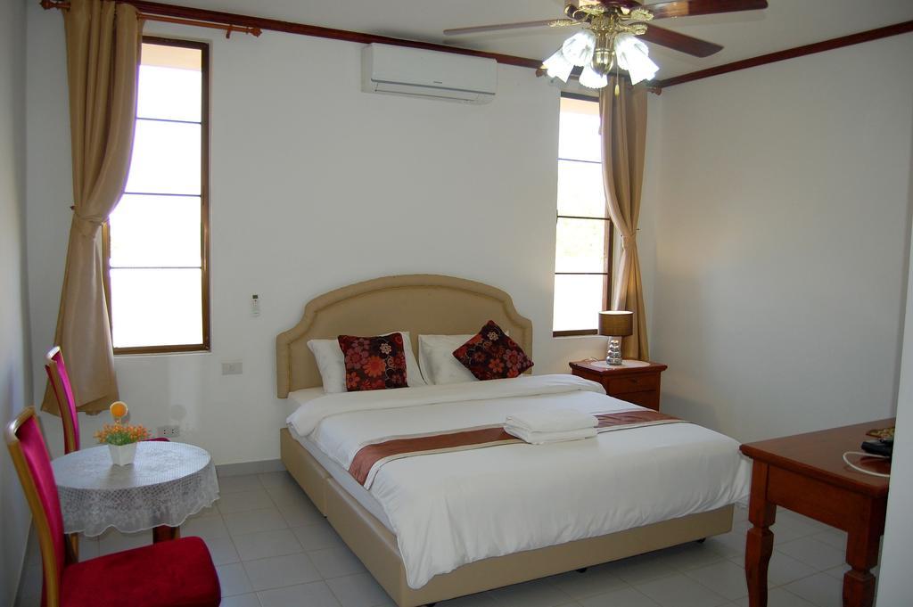Changthai Comfort Guest House Udonthani Szoba fotó